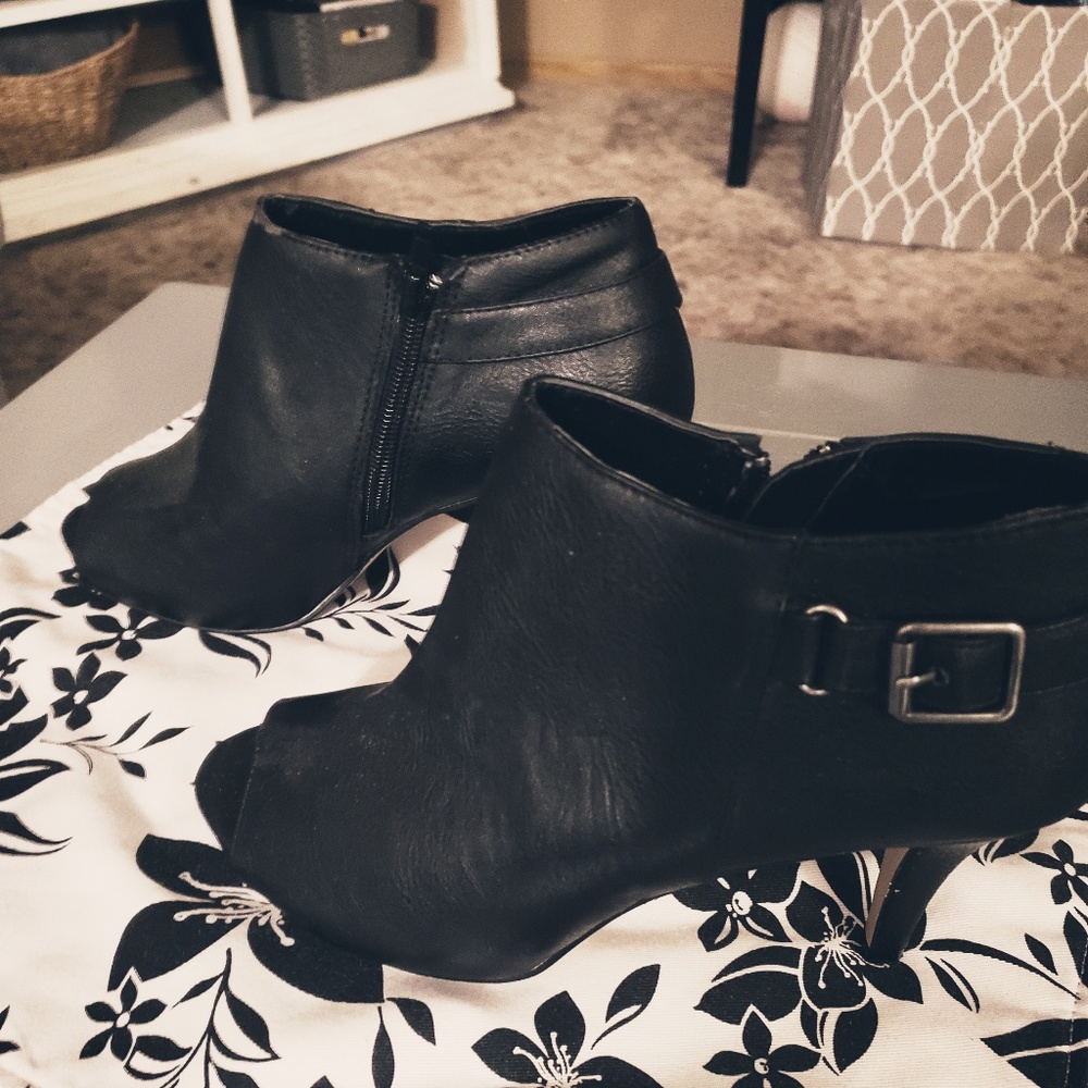 Ankle boots